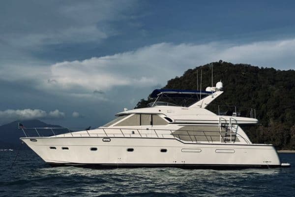 SeaWolff 60ft Scenic Day Charter photo 4