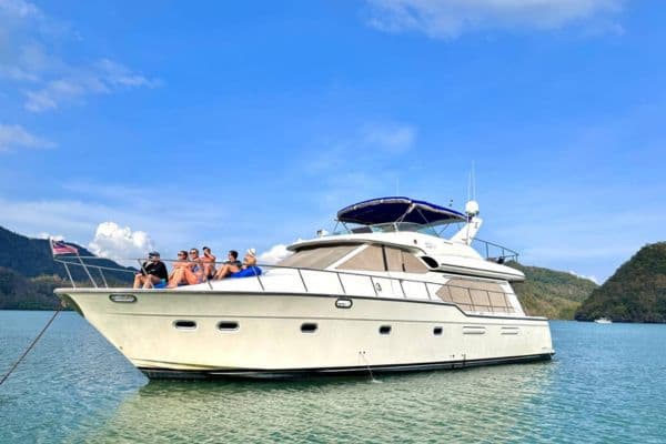 SeaWolff 60ft Sunset Dinner Charter photo 4