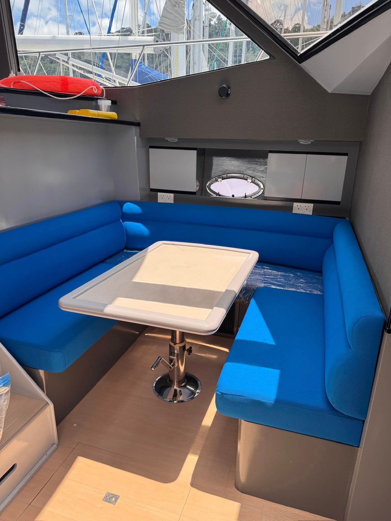 One & Only 53 Motor Yacht bareboat (33) — photo 4 of 6