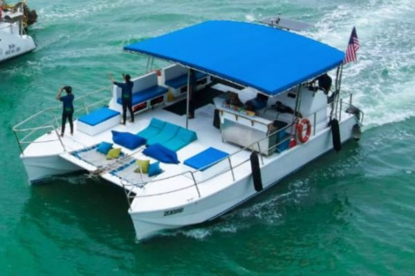 Avante Saladin Private Fun Fishing 3.5hr 12pax photo 3