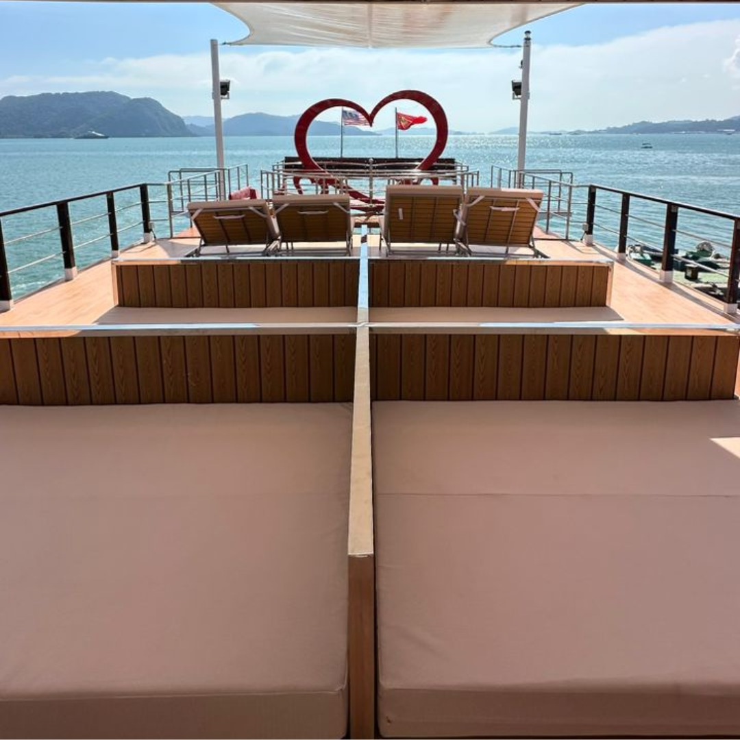 Beauty Princess day cruise — photo 3 of 6