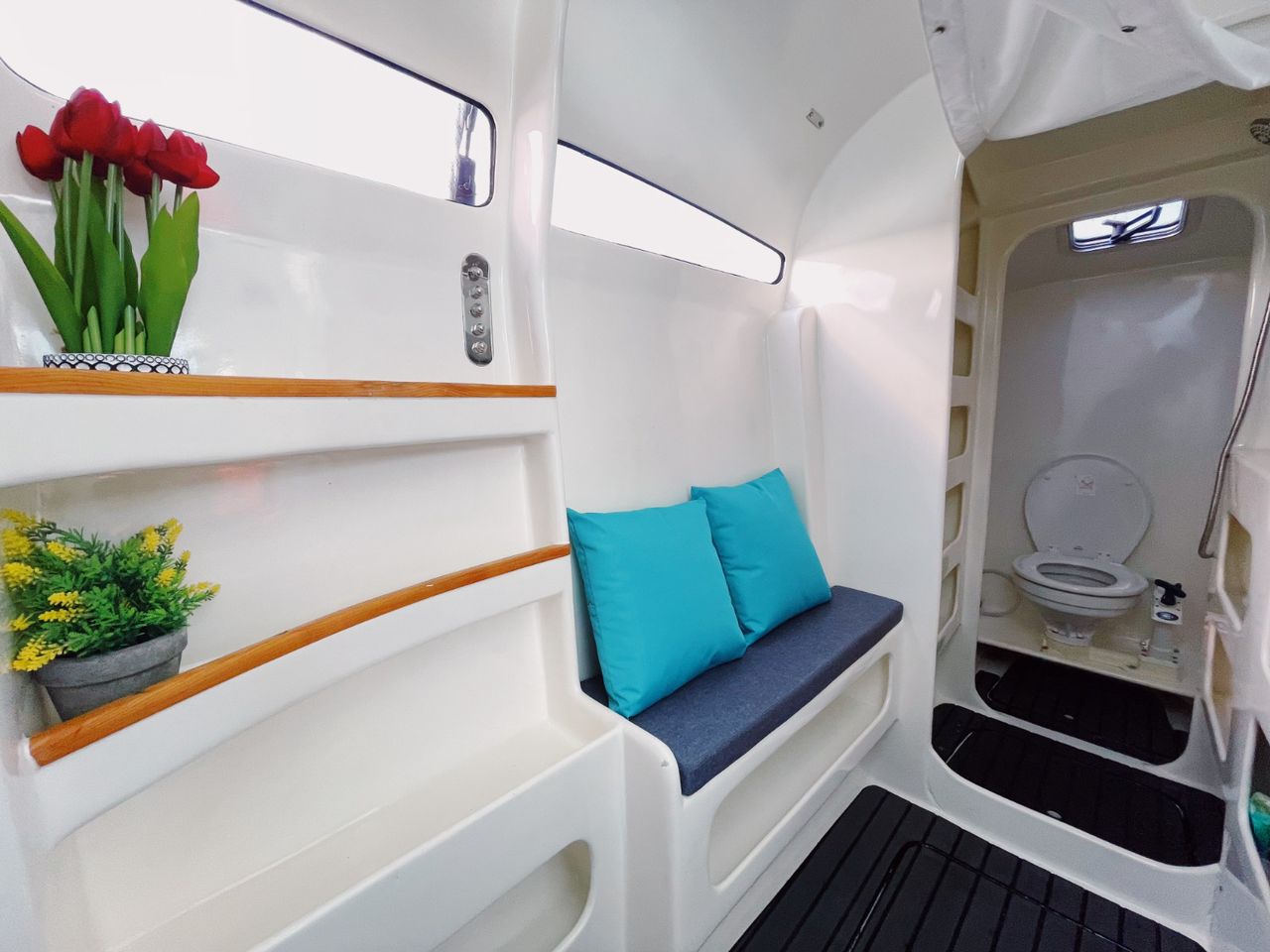 Rubylite 31ft Charter — photo 4 of 12
