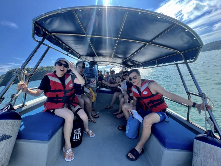 Island Hopping + Fun Fishing Private (10-20) photo 4