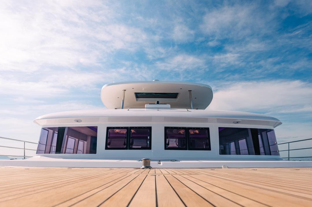 Lagoon 620 Luxury Power Cat bareboat (12-20) photo 3