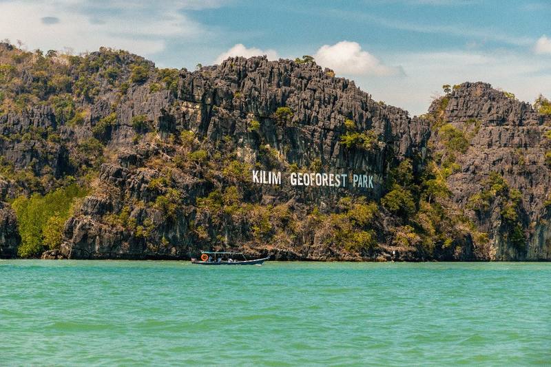 Mangrove Private Catamaran Boat photo 5