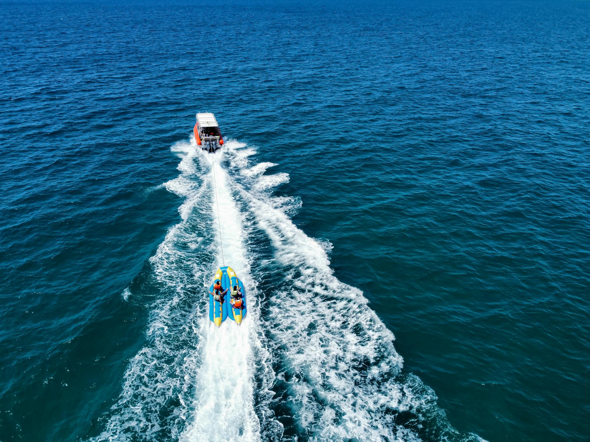 Banana Boat (Sunset Upsell) photo 2