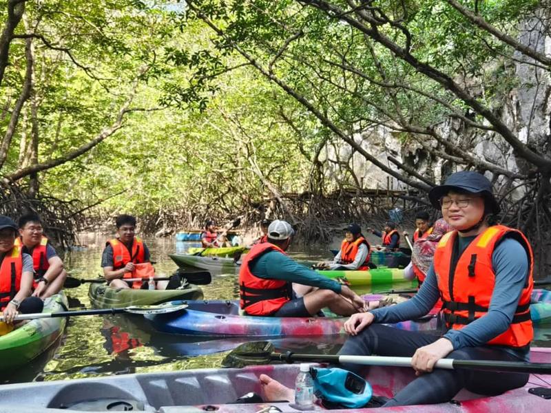 Mangrove Private Catamaran Boat photo 3