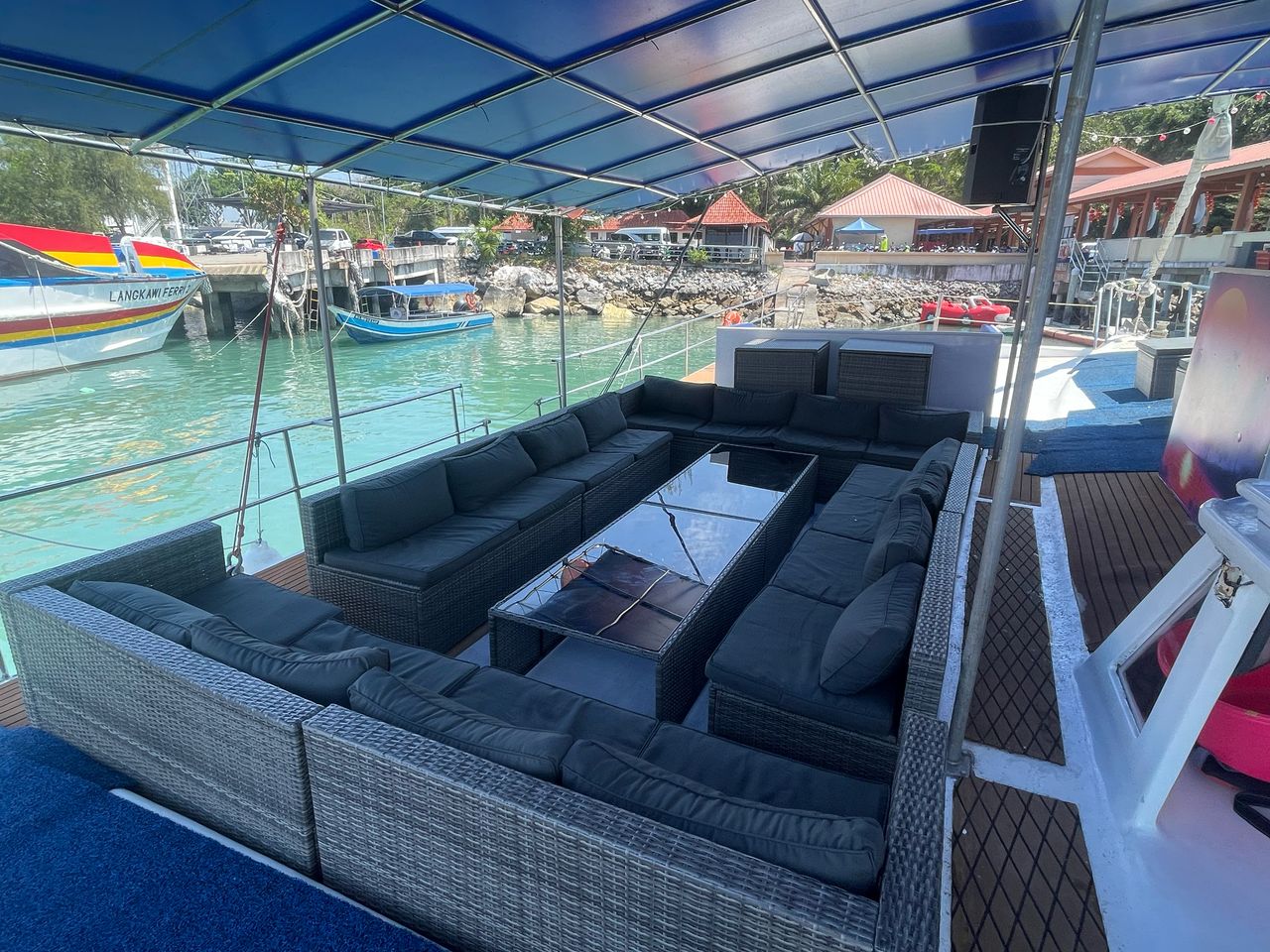 Erica Catamaran (30-65), photo 5 of 5