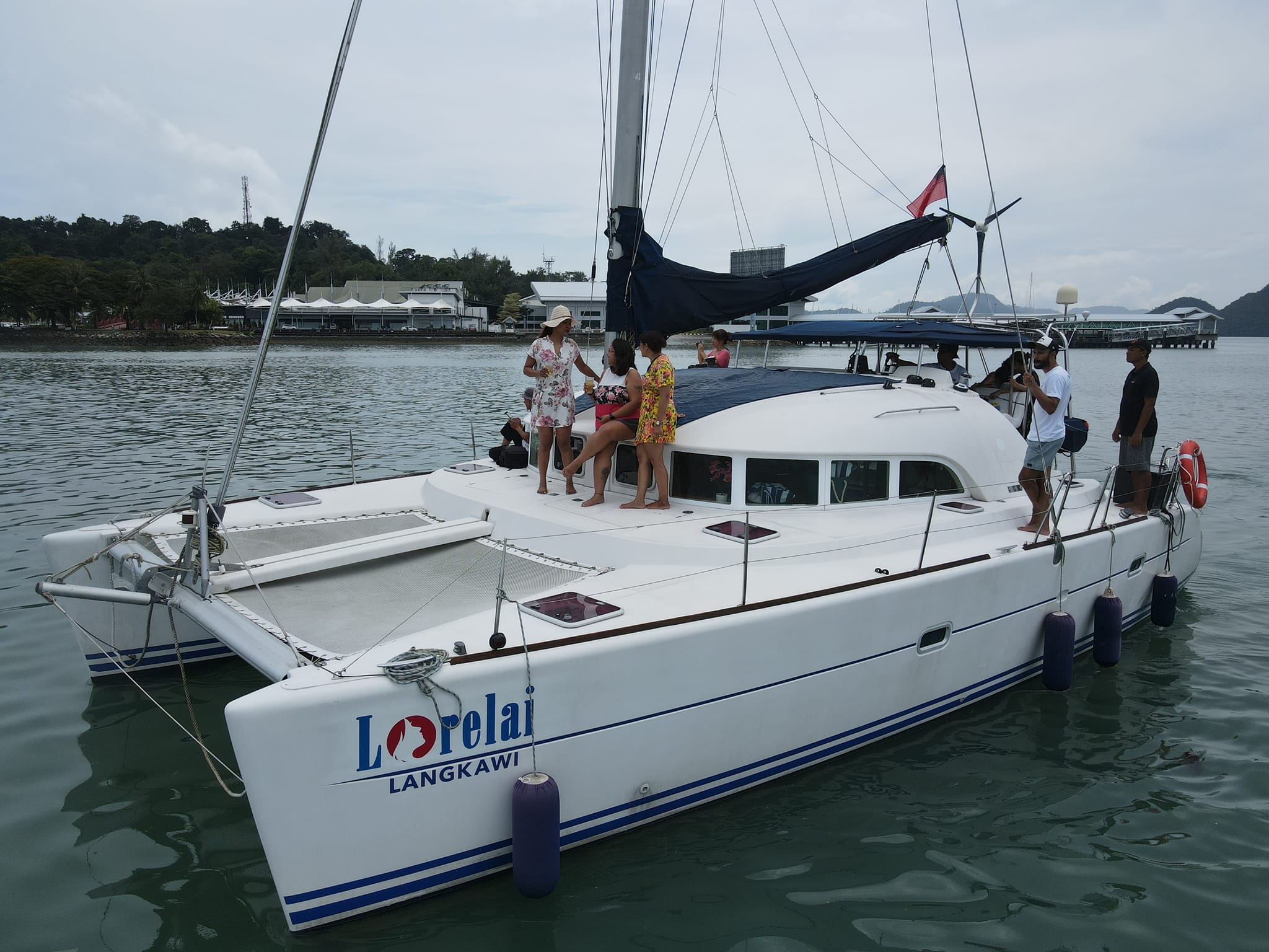 Lorelai Sailing Cat (12-20) photo 4