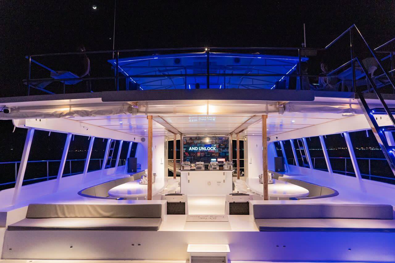 Ocean Magic Catamaran (15-35), photo 5 of 5