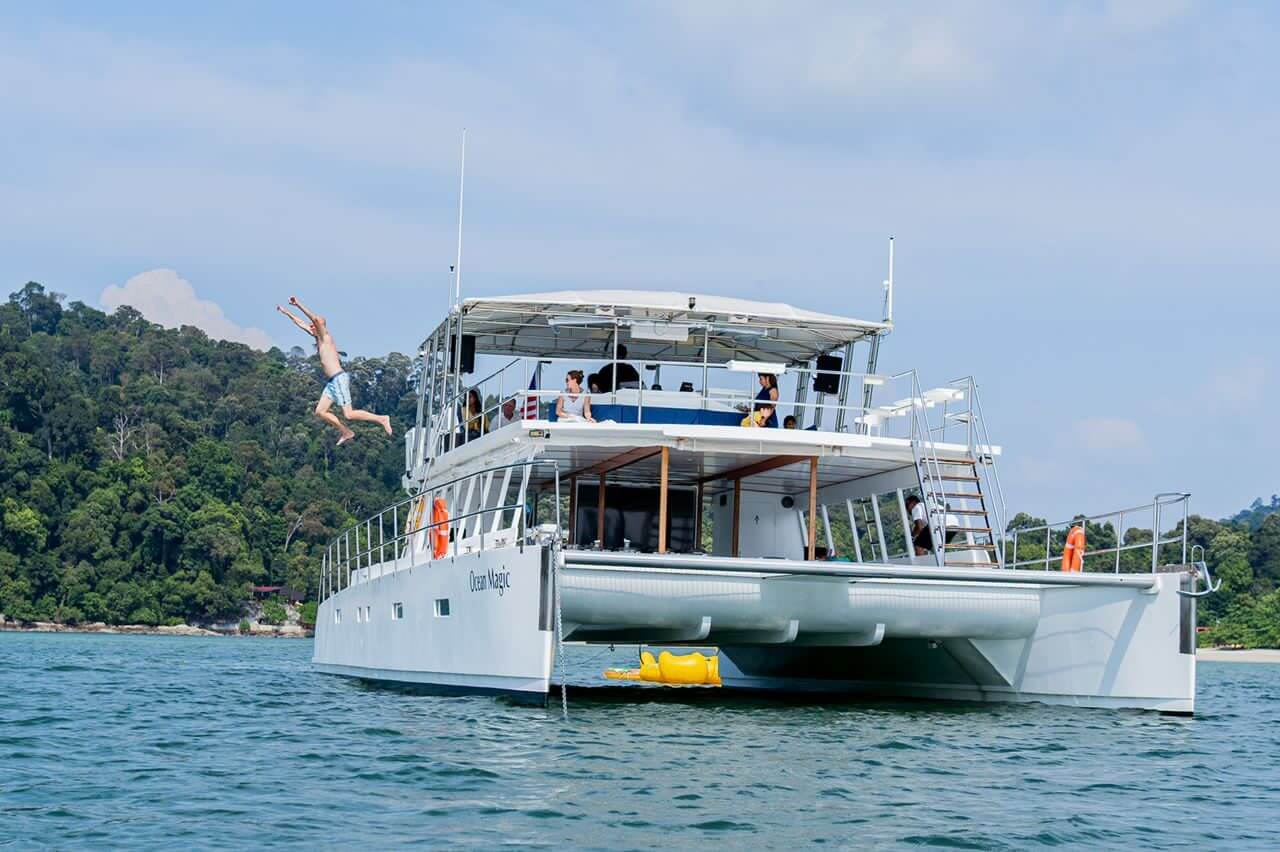 Ocean Magic Catamaran (15-35) photo 4