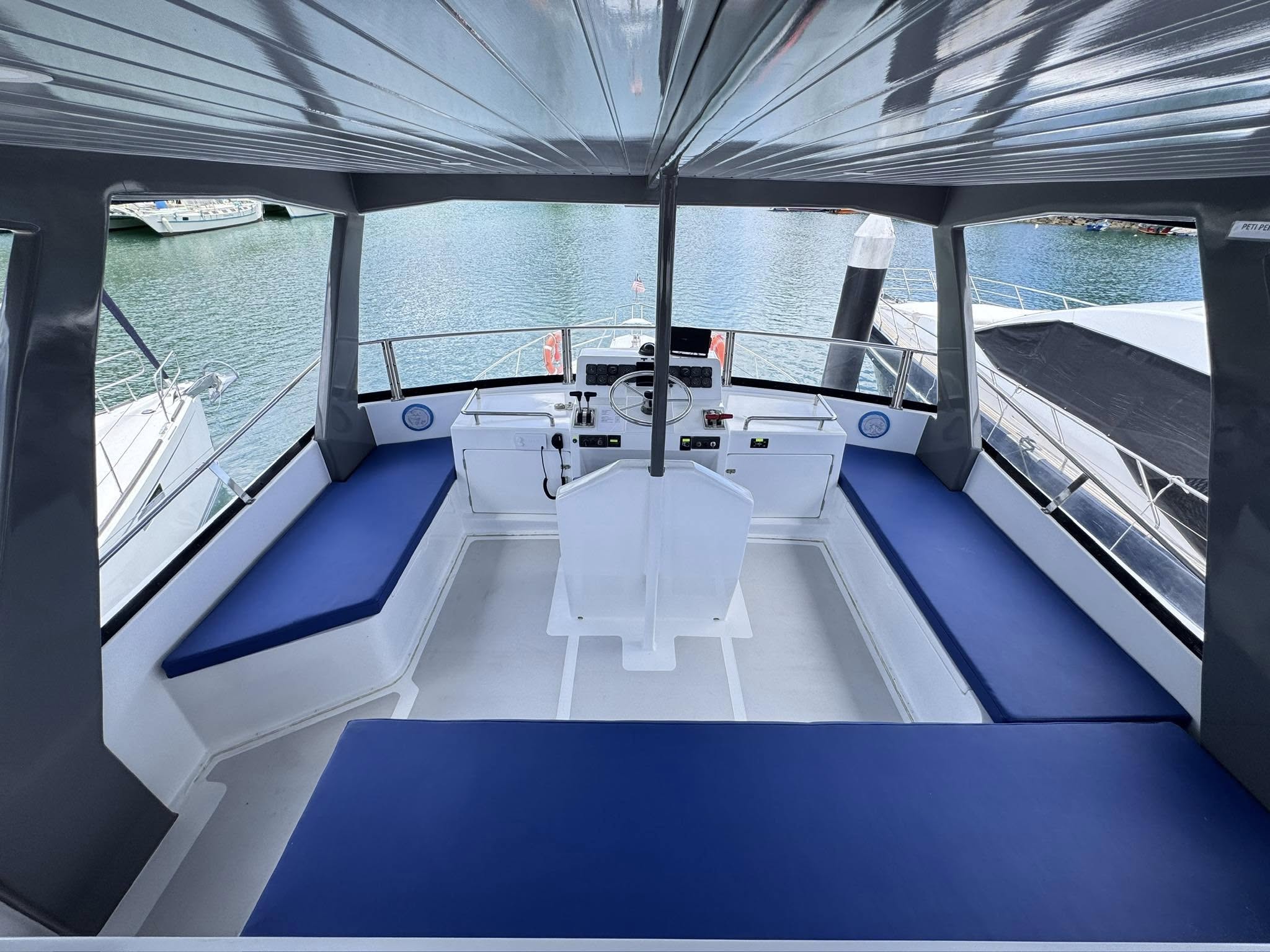 One & Only 53 Motor Yacht bareboat (33) photo 2