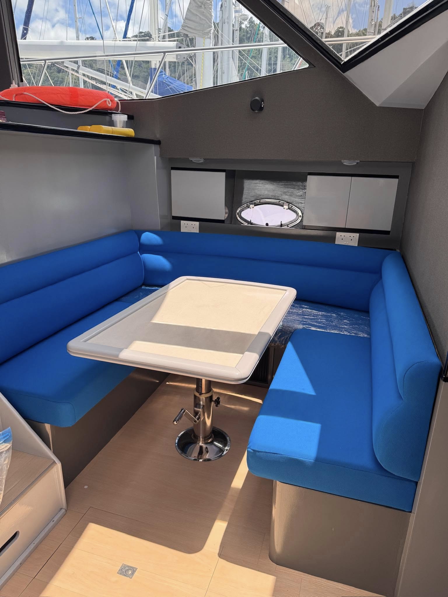 One & Only 53 Motor Yacht bareboat (33) photo 4